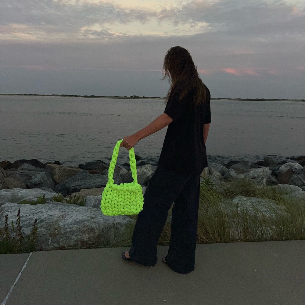 Glow handwoven purse